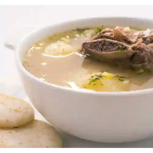 Caldo de Costilla.