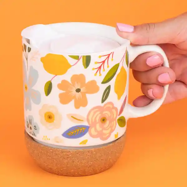 Taza Cerámica Con Tapa y Fondo de Corcho Flower 300 mL Miniso