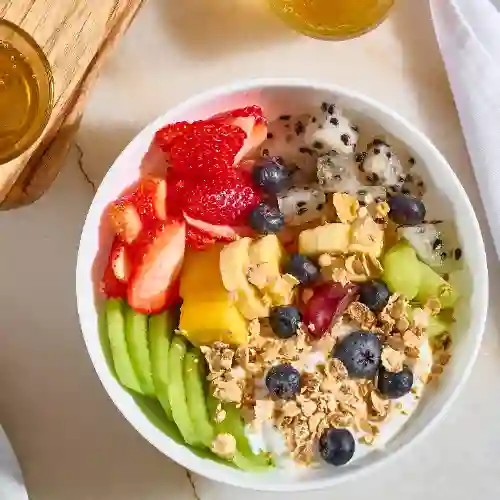 Bowl de Granola y Fruta