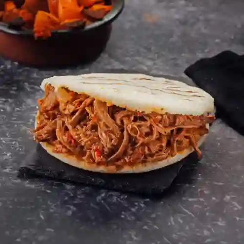 Arepa Rellena Carne