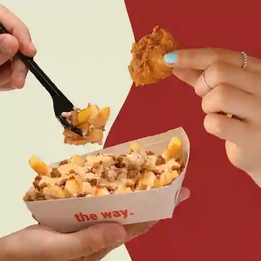 Combo chicken pop corn y papas the way