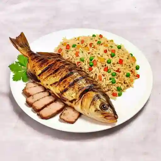 Róbalo O Tilapia más Arroz Chino