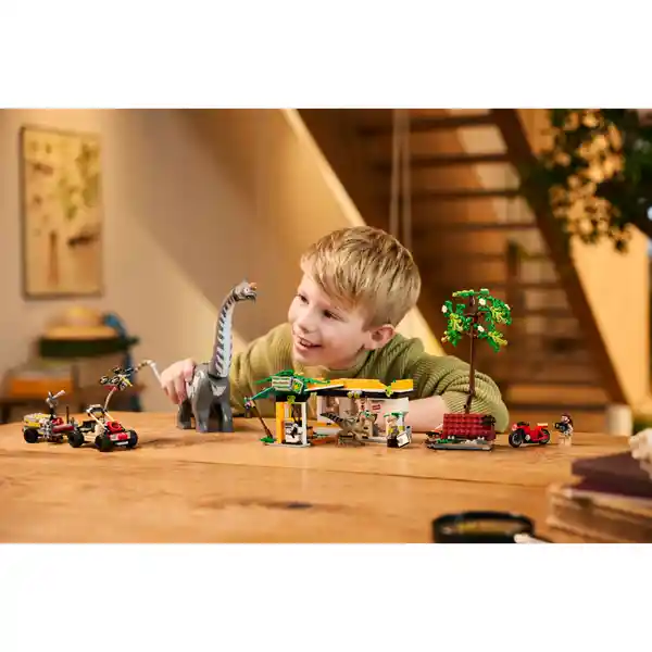 Set Construcción Misión Seguimiento Raptor y Titanosaurus Lego