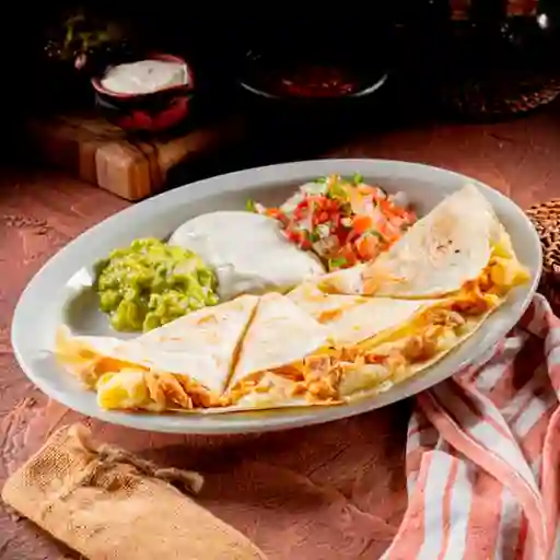 Quesadilla de Carne O Pollo