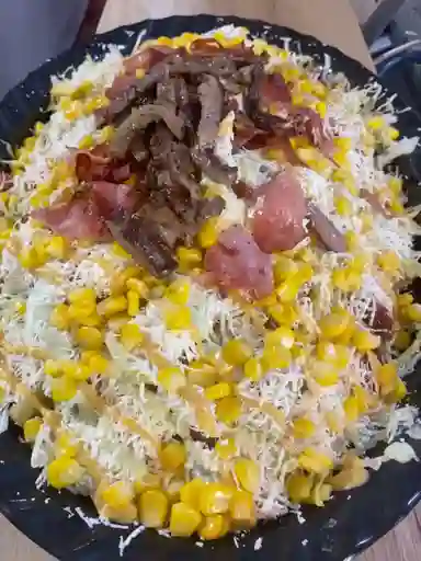 Salchipapa Para Compartir Súper Fabio (2 Personas)