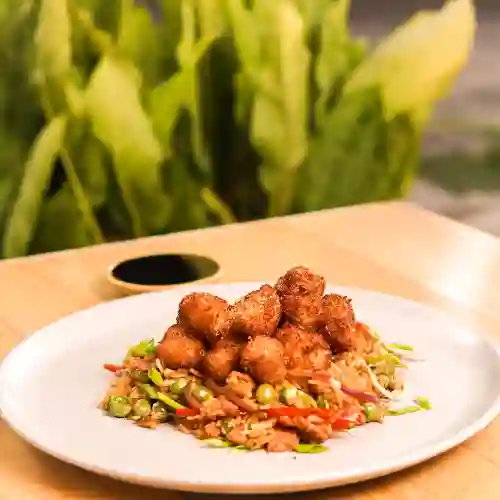 Arroz Chaufa de Cerdo Crocante