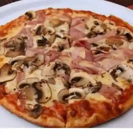 Pizza Jamon con Champiñones