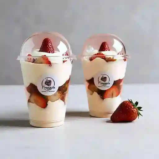 1 Fresas con Crema 12 Onz