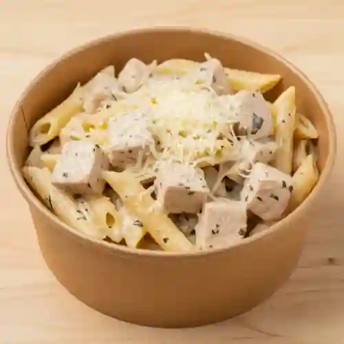 Pasta Alfredo con Pollo