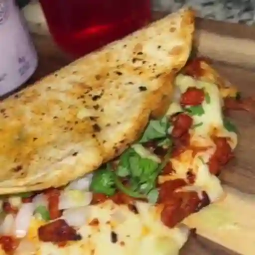 Quesadilla al pastor