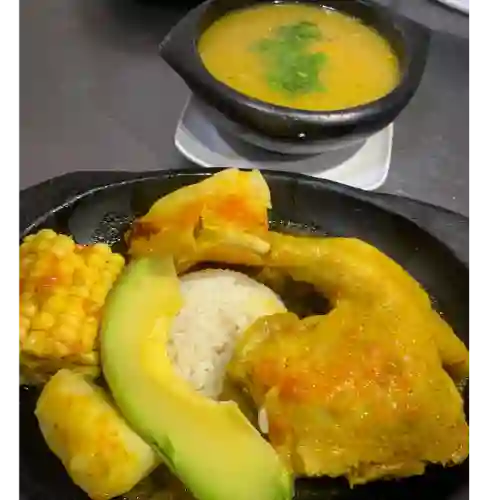 Sancocho de Gallina Criolla