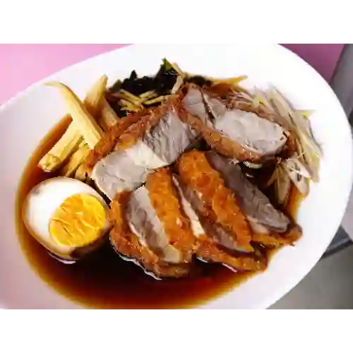 Ramen Buta+ Bebida