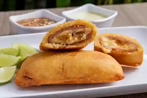 Empanada Hawaiana