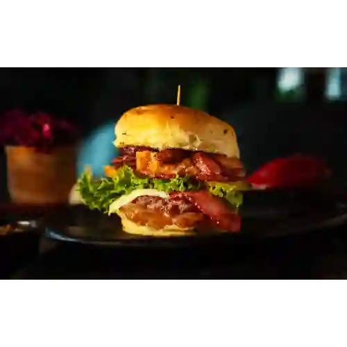Hamburguesa Artesanal Tocineta en Miel
