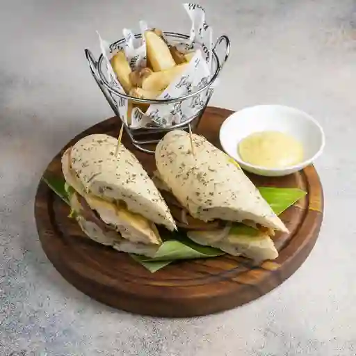 Sandwich De Pollo