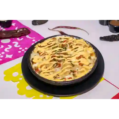 Super Nachos Chicharron y Res