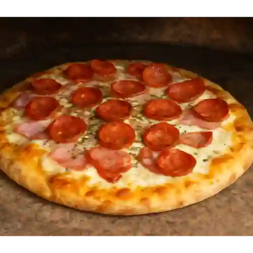 Pizza Carnes