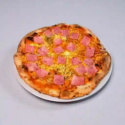 Pizza Jamón y Queso
