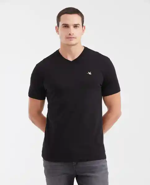 Camiseta V Neck Negro Sombrio Ultraoscuro Talla M Chevignon