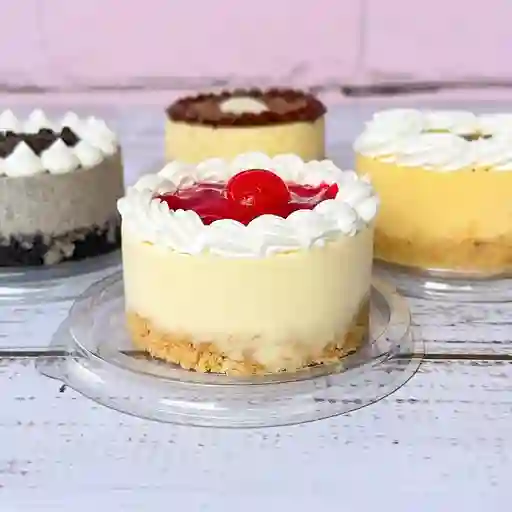 Postre mini cheesecake frutos rojos