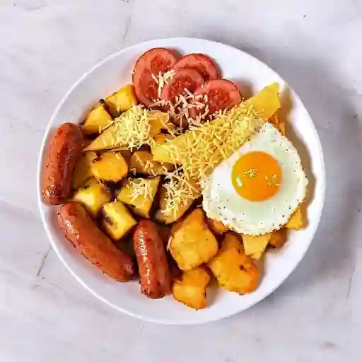 Salchipapa A Caballo