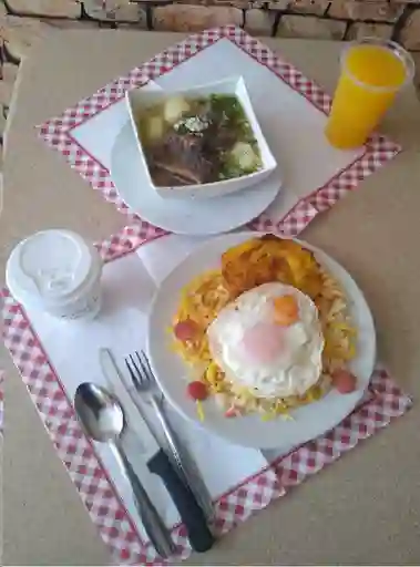 Combo Desayuno Caldo