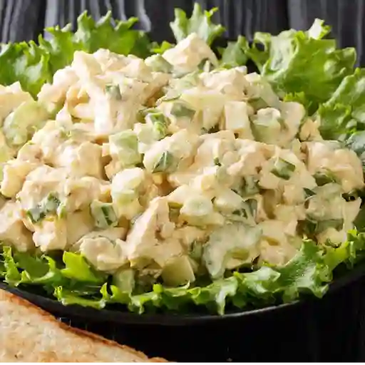Ensalada de pollo y yogurt