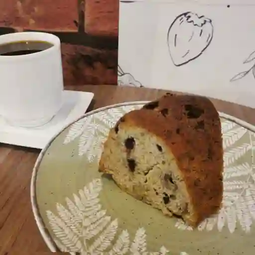 Porción torta chocobanano