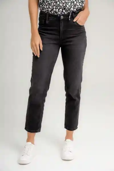 Jean Mom Color Negro Talla 10 Ragged