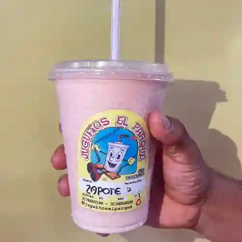 Jugos Naturales con Base de Yogurt 16 Oz