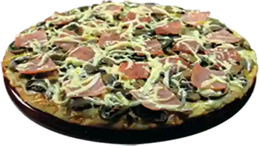 Pizza de Tocinta y Champiñones