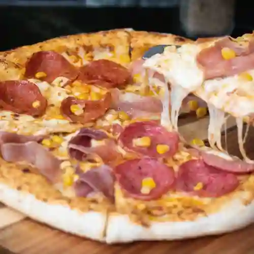 Pizza Estaciones 6 Porciones