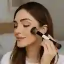 Brocha Para Difuminar y Contornear 2 en 1 Black & White Miniso