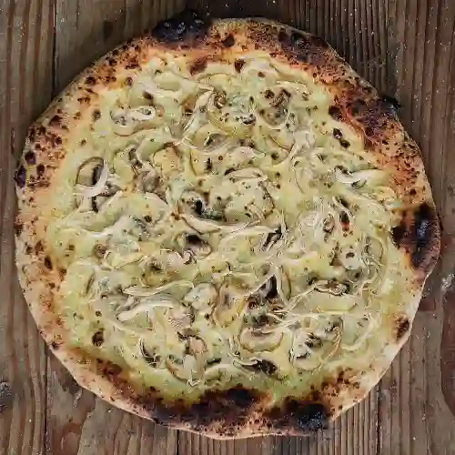 Pizza Pollo Champiñón