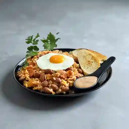 Desayuno con Calentado Especial