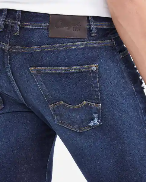 Jean Súper Slim Fit- Azul Dark Ultraoscuro Talla 32/32 Chevignon