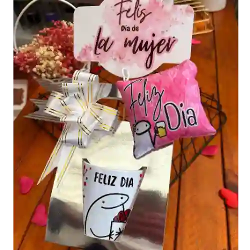 Ancheta Mug y Mini Cojin de la Mujer