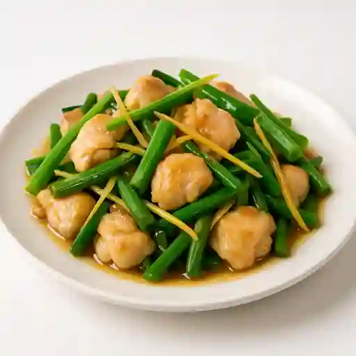 Pollo con Jengibre y Cebollin