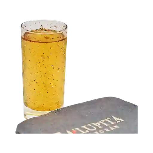 Agua de Piña Jengibre
