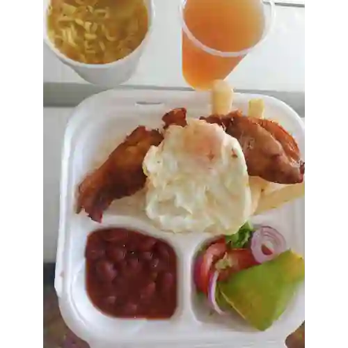 Menú Completo con Chicharrón