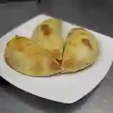 Empanada Argentina Caprese