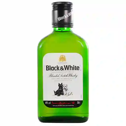 Black & White Whisky Blended Scotch
