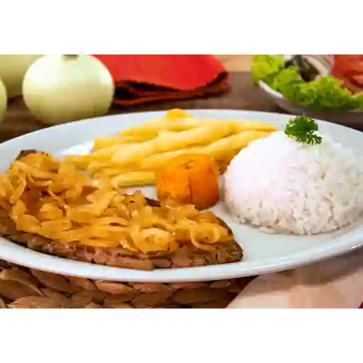 Carne encebollada