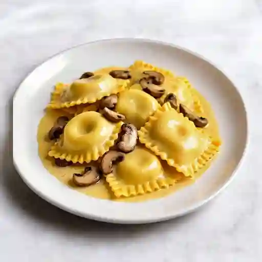 Ravioles Champiñón Al Ajillo