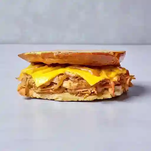 Que Chicken Pulled Chicken Sandwich