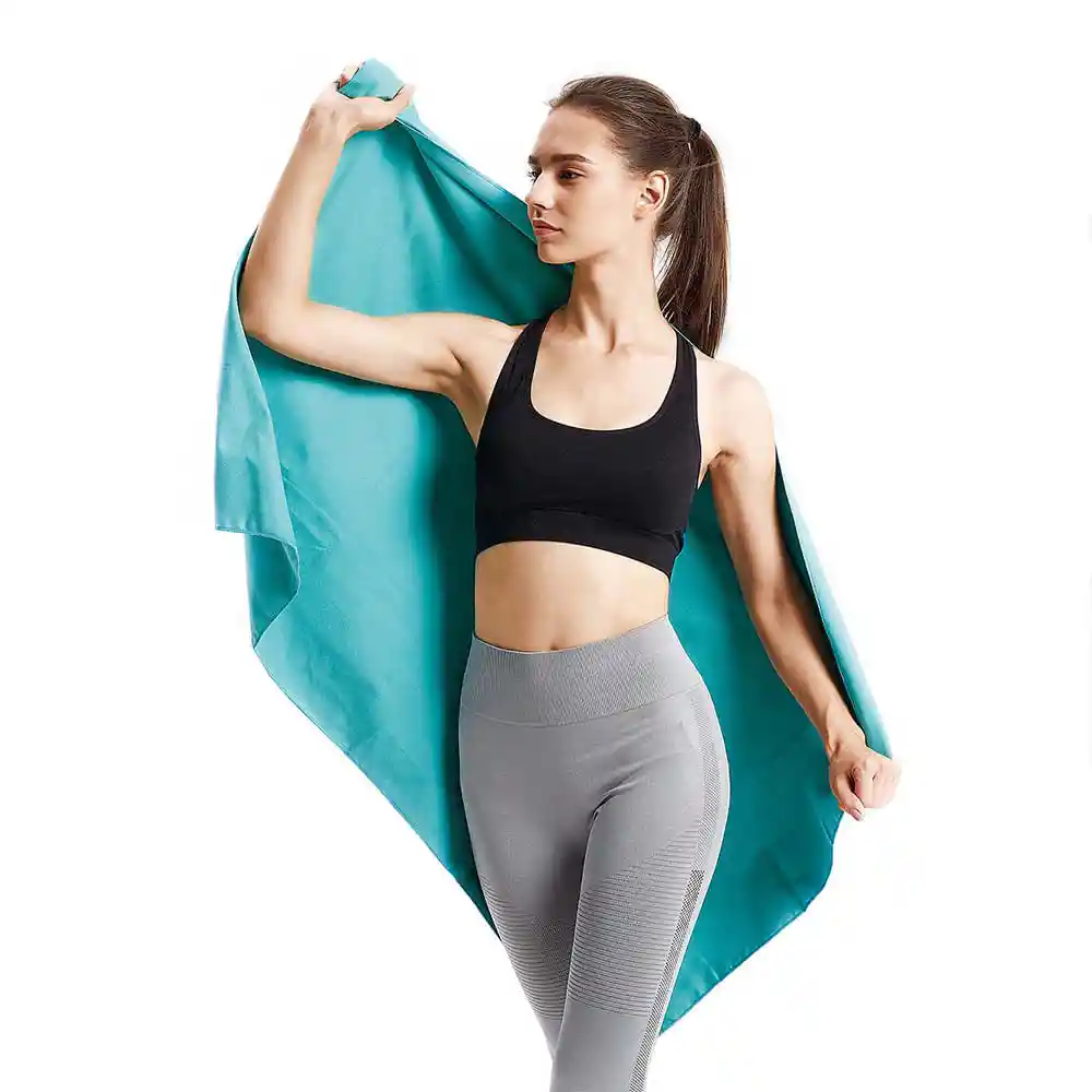 Miniso Toalla Deportiva Verde