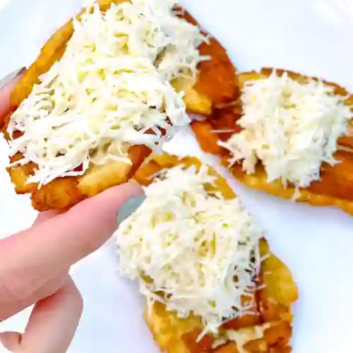 Patacones con Queso U Hogao
