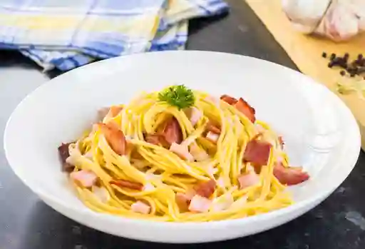 Spagghetti a la Carbonara