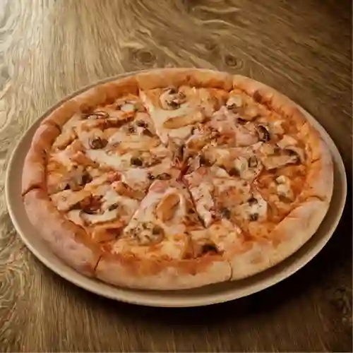 Pizza pollo y champiñon