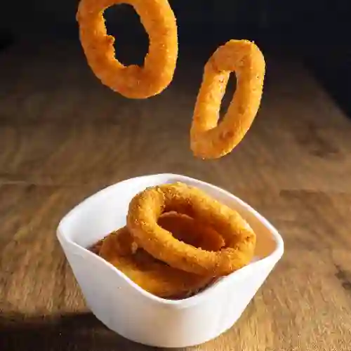 Aros de cebolla apanados